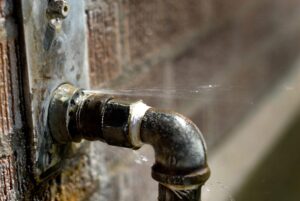 leaky pipe
